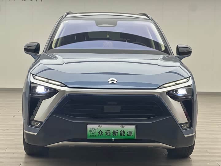 Фото 3 - Nio ES8