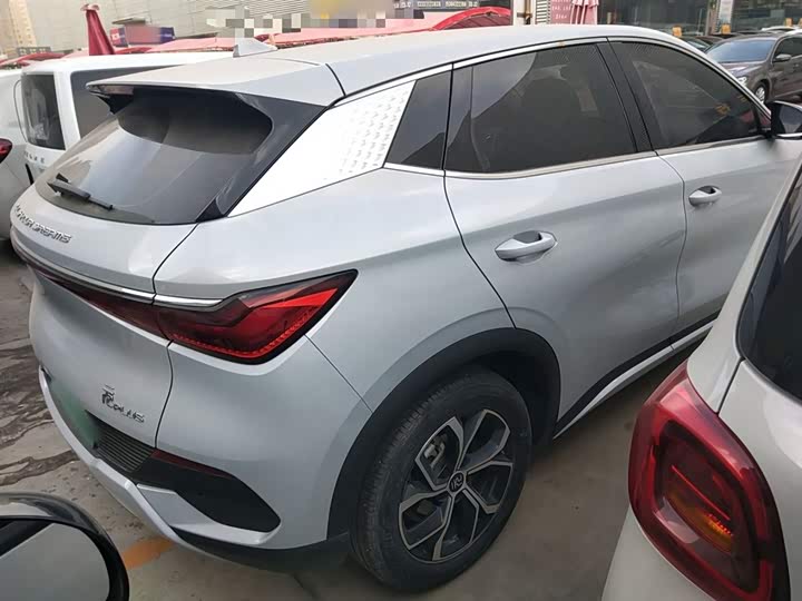 Фото 7 - BYD Yuan Plus