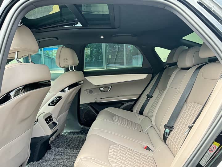 Фото 6 - BYD Han