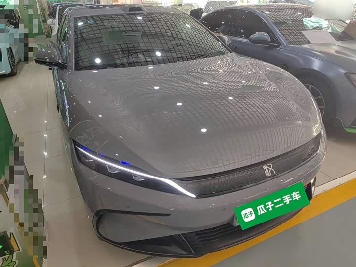 Фото 4 - BYD Han