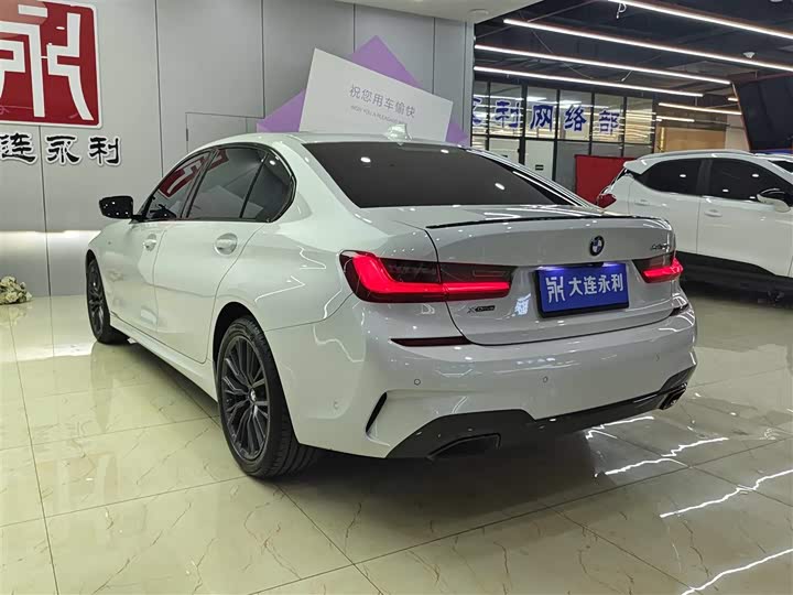 Фото 4 - BMW 3 Series