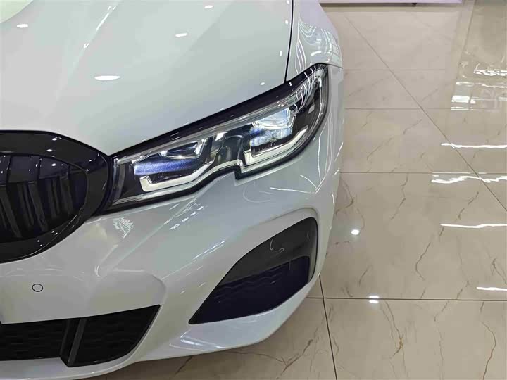 Фото 7 - BMW 3 Series