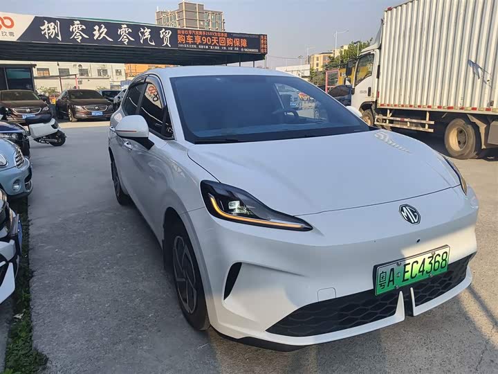 Фото 4 - MG Motor 4 EV