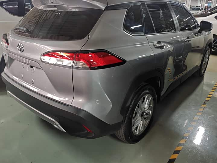 Фото 3 - Toyota Corolla Cross