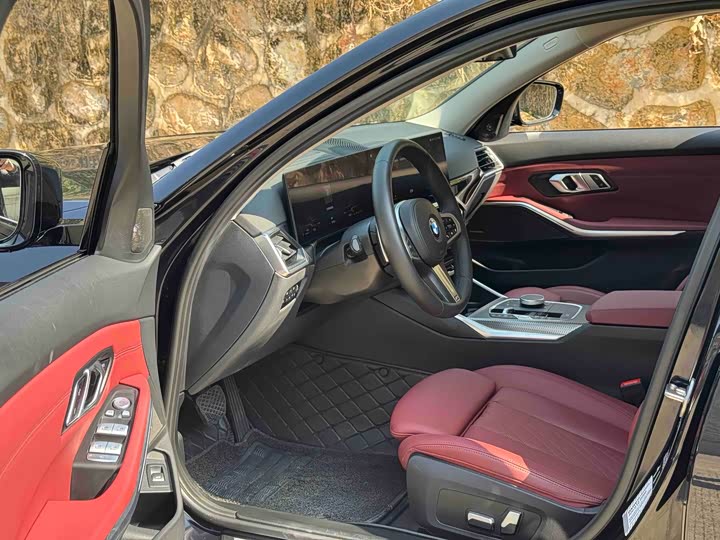 Фото 4 - BMW 3 Series