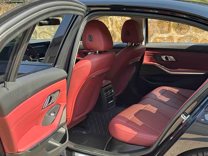 Фото 6 - BMW 3 Series