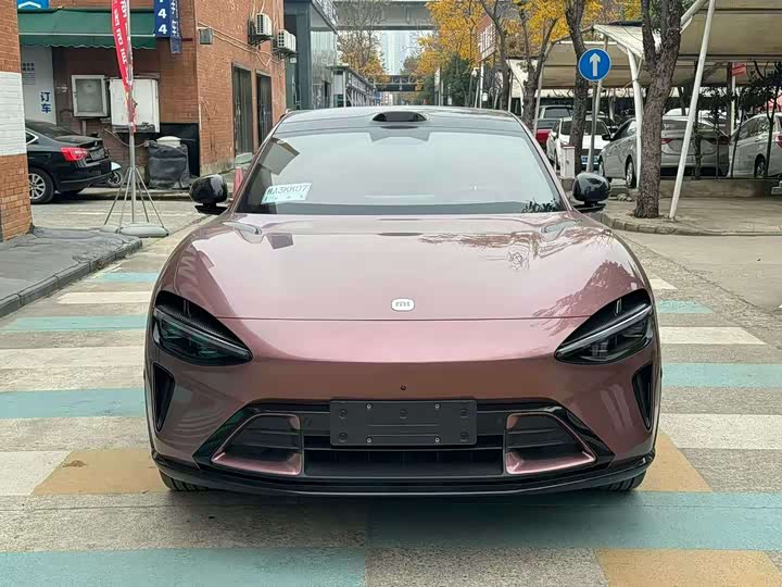 Фото 2 - Xiaomi YU7