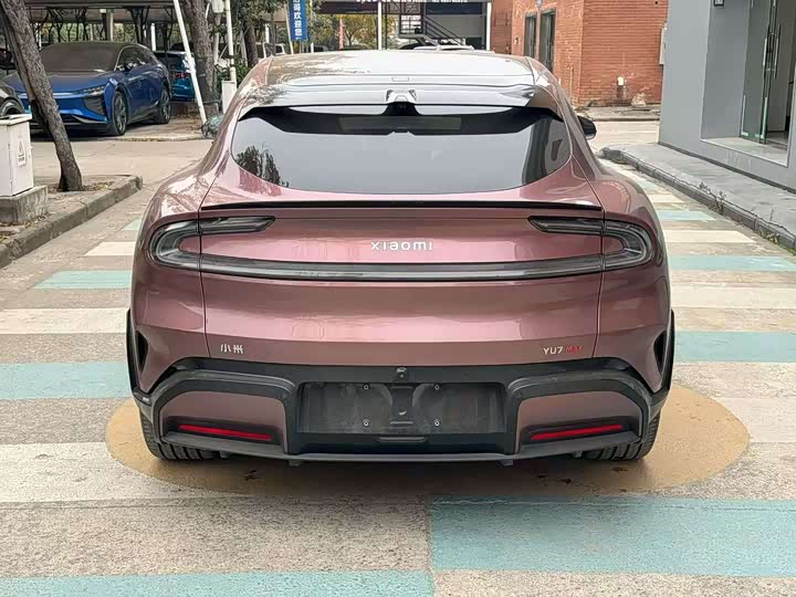 Фото 7 - Xiaomi YU7