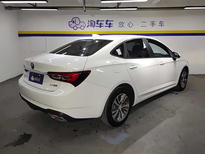 Фото 3 - Buick Verano