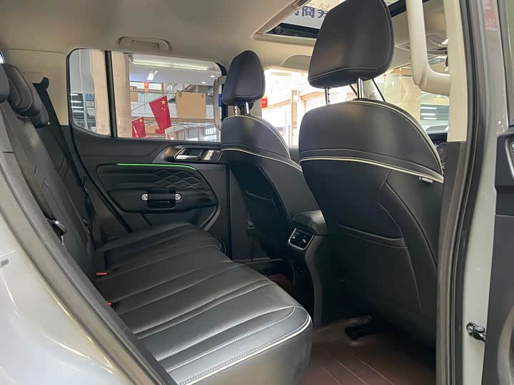 Фото 8 - Tank 300