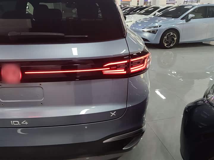 Фото 8 - Volkswagen ID.4 X