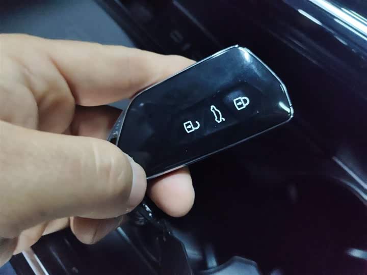 Фото 9 - Volkswagen ID.4 X