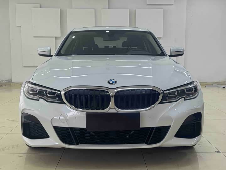 Фото 2 - BMW 3 Series