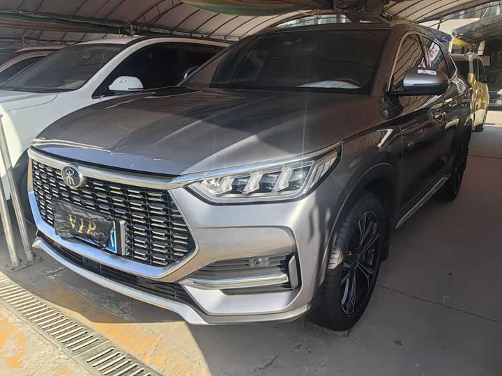 Фото 1 - BYD Song Plus