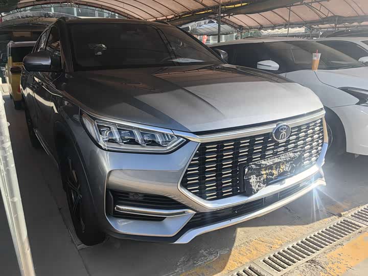 Фото 3 - BYD Song Plus