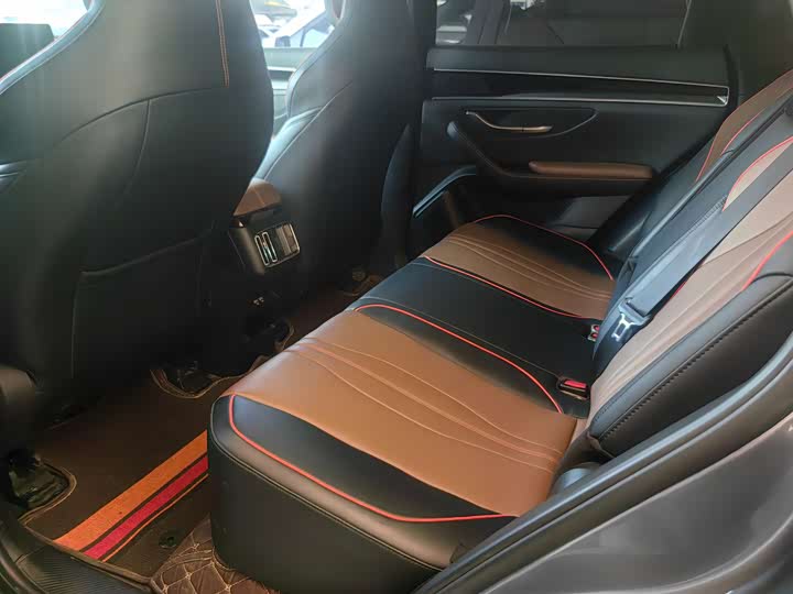 Фото 9 - BYD Song Plus