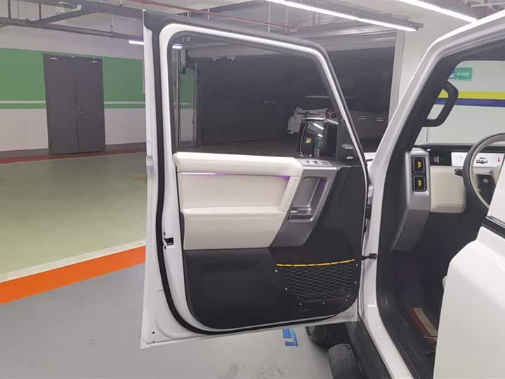 Фото 7 - Chery iCar V23