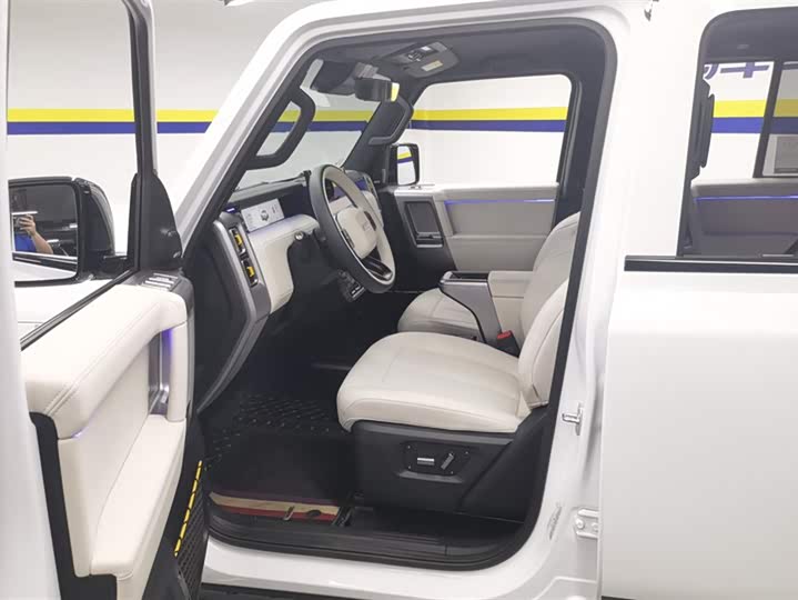 Фото 9 - Chery iCar V23