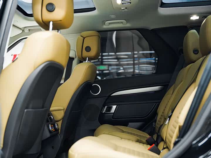 Фото 8 - Land Rover Discovery