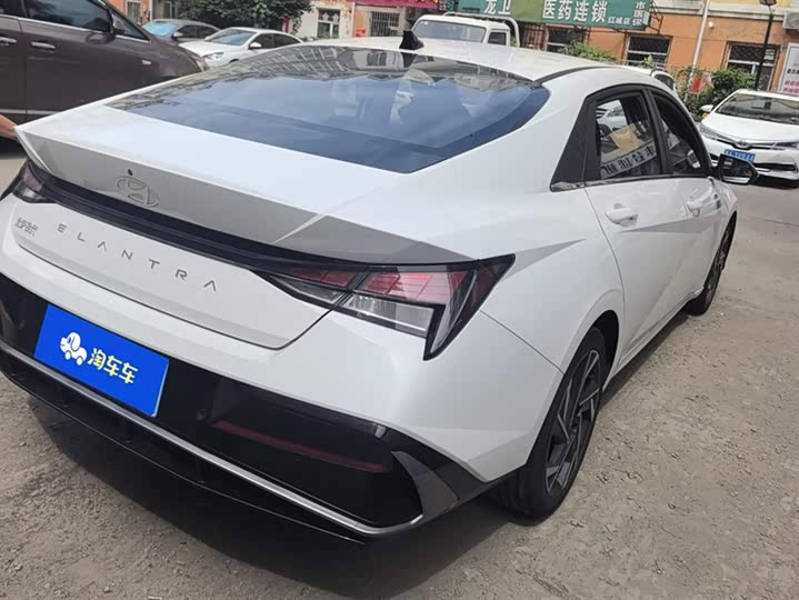 Фото 3 - Hyundai Elantra N line