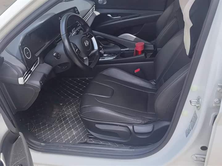 Фото 9 - Hyundai Elantra N line