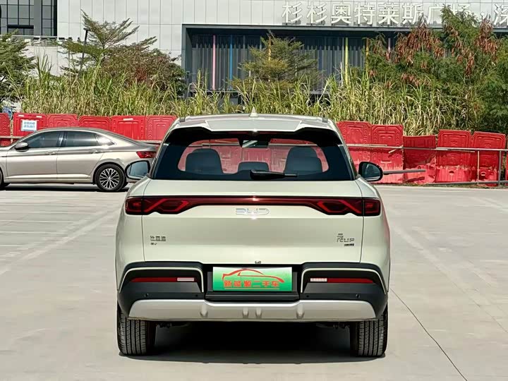 Фото 8 - BYD Yuan Up