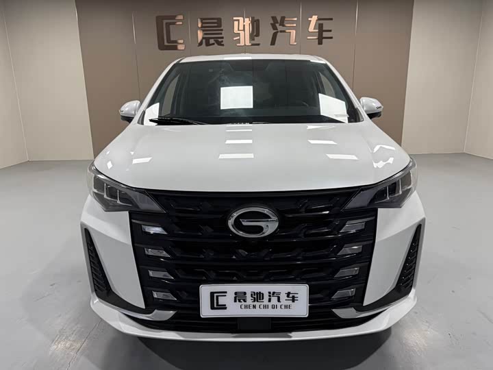 Фото 2 - GAC Trumpchi M6
