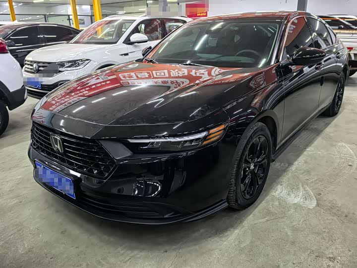 Фото 1 - Honda Accord