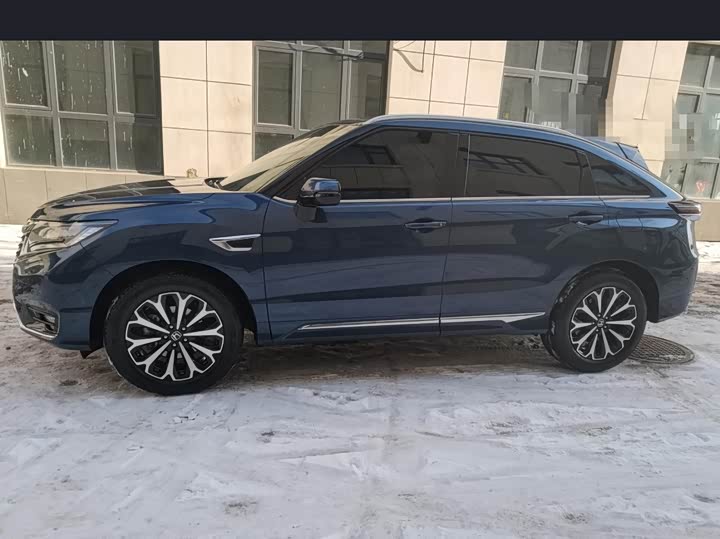 Фото 4 - Honda UR-V