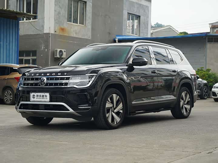 Фото 1 - Volkswagen Teramont Pro