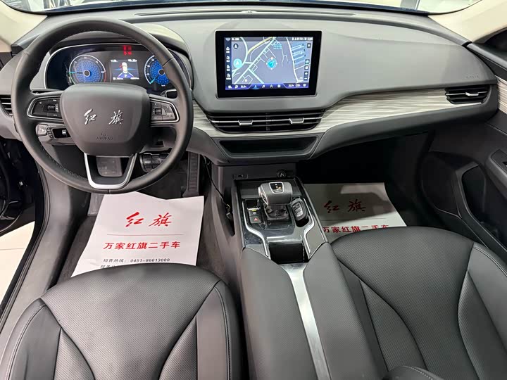 Фото 9 - Hongqi E-QM5