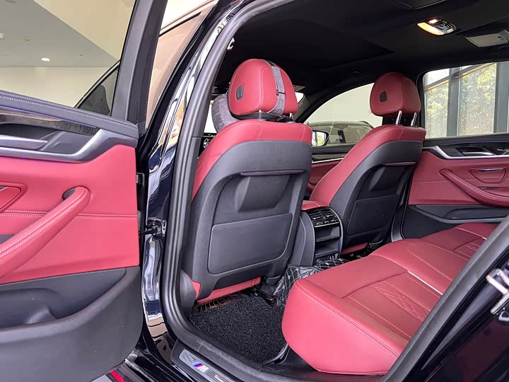 Фото 8 - BMW 5 Series