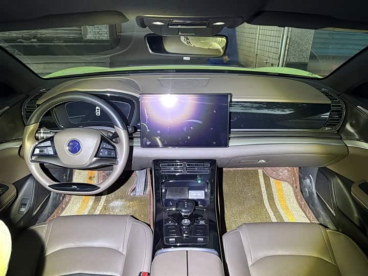 Фото 6 - BYD Han