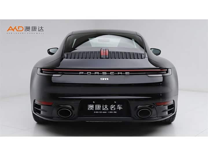 Фото 4 - Porsche 911