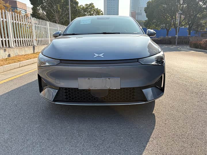 Фото 2 - XPeng P5