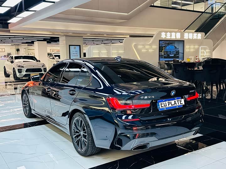 Фото 3 - BMW 3 Series