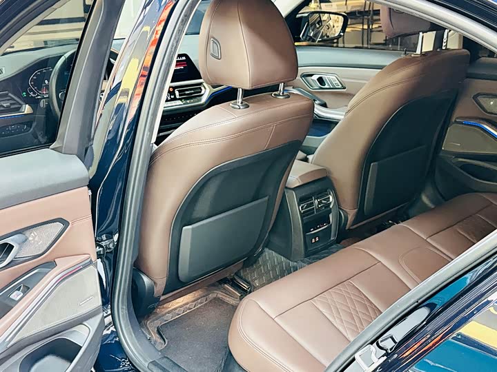 Фото 7 - BMW 3 Series