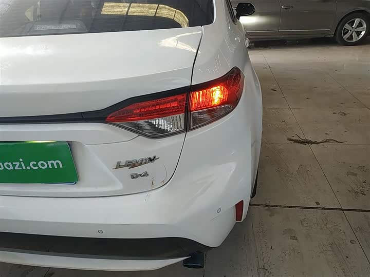 Фото 8 - Toyota Levin