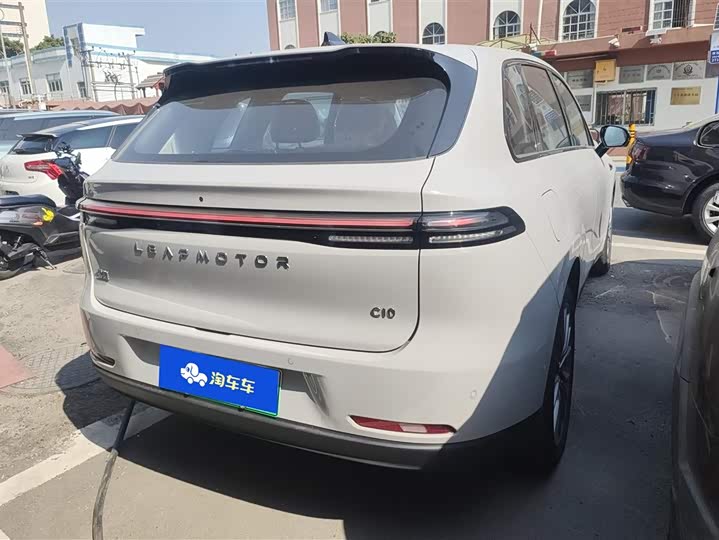 Фото 3 - Leapmotor C10