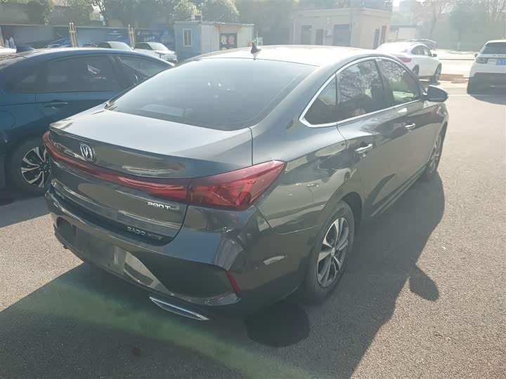 Фото 7 - Changan Eado Plus