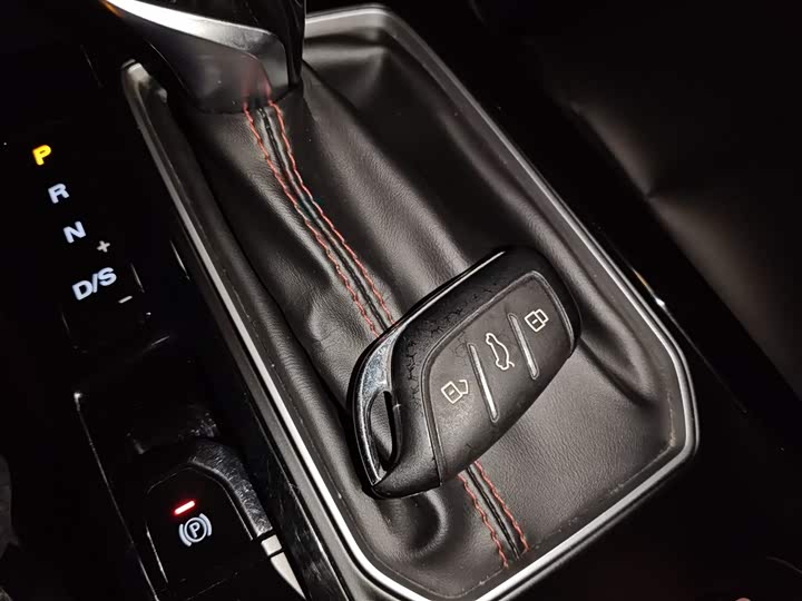 Фото 9 - MG Motor 5