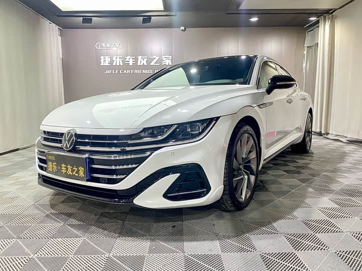 Фото 1 - Volkswagen CC