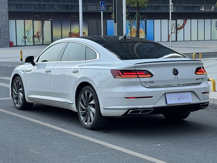 Фото 4 - Volkswagen CC