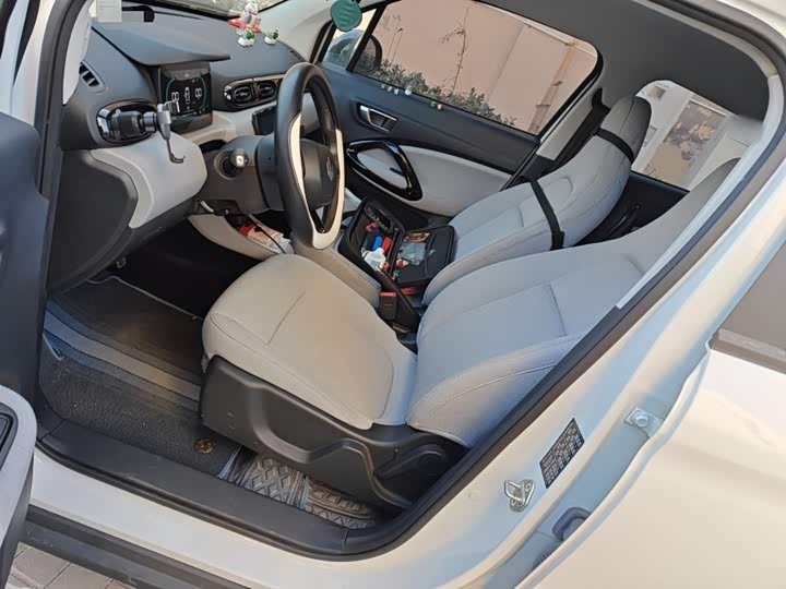 Фото 8 - Leapmotor T03