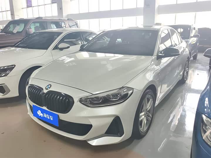 Фото 1 - BMW 1 Series