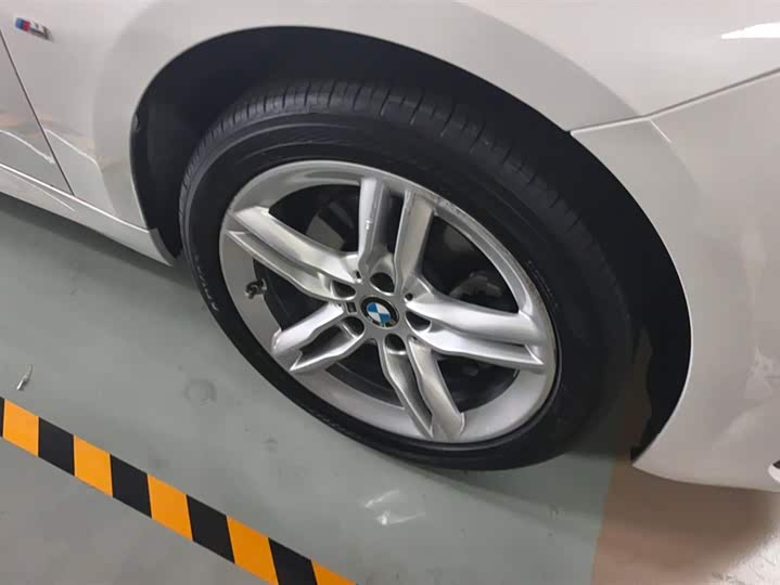 Фото 6 - BMW 1 Series