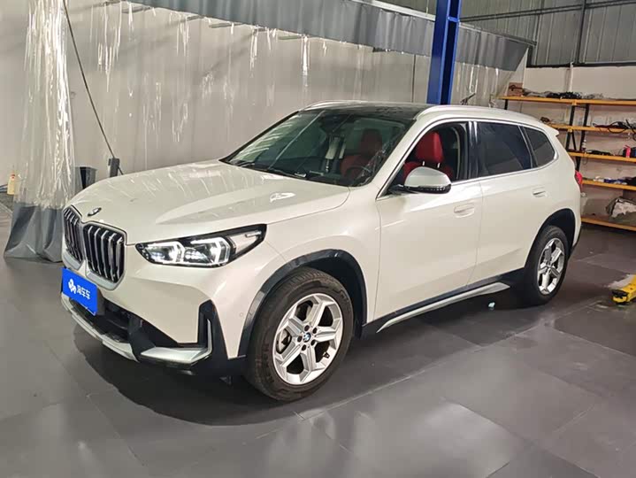 Фото 1 - BMW X1