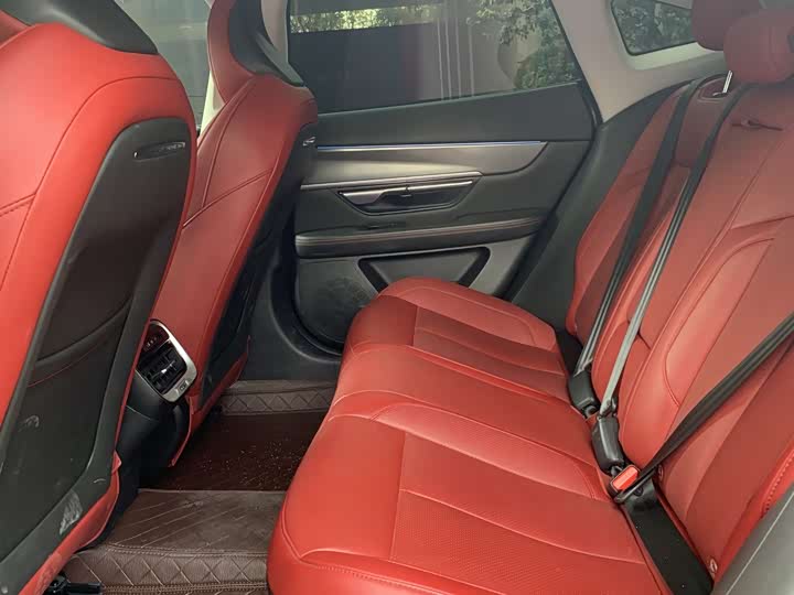 Фото 6 - XPeng P7