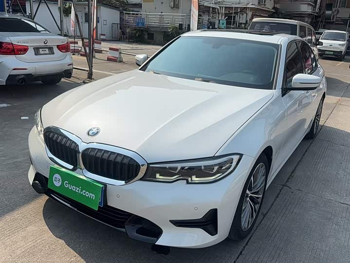 Фото 1 - BMW 3 Series