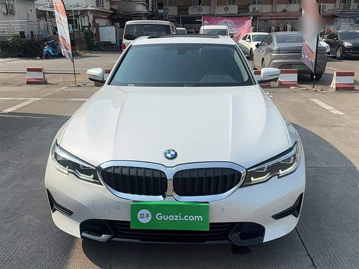 Фото 3 - BMW 3 Series